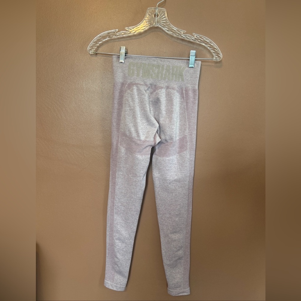 GYMSHARK Leggings Lilac SZ Small Compression EUC Booty Sculpting Lift